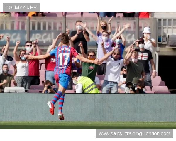 红蓝跃马贺岁战莱万特争锋启幕